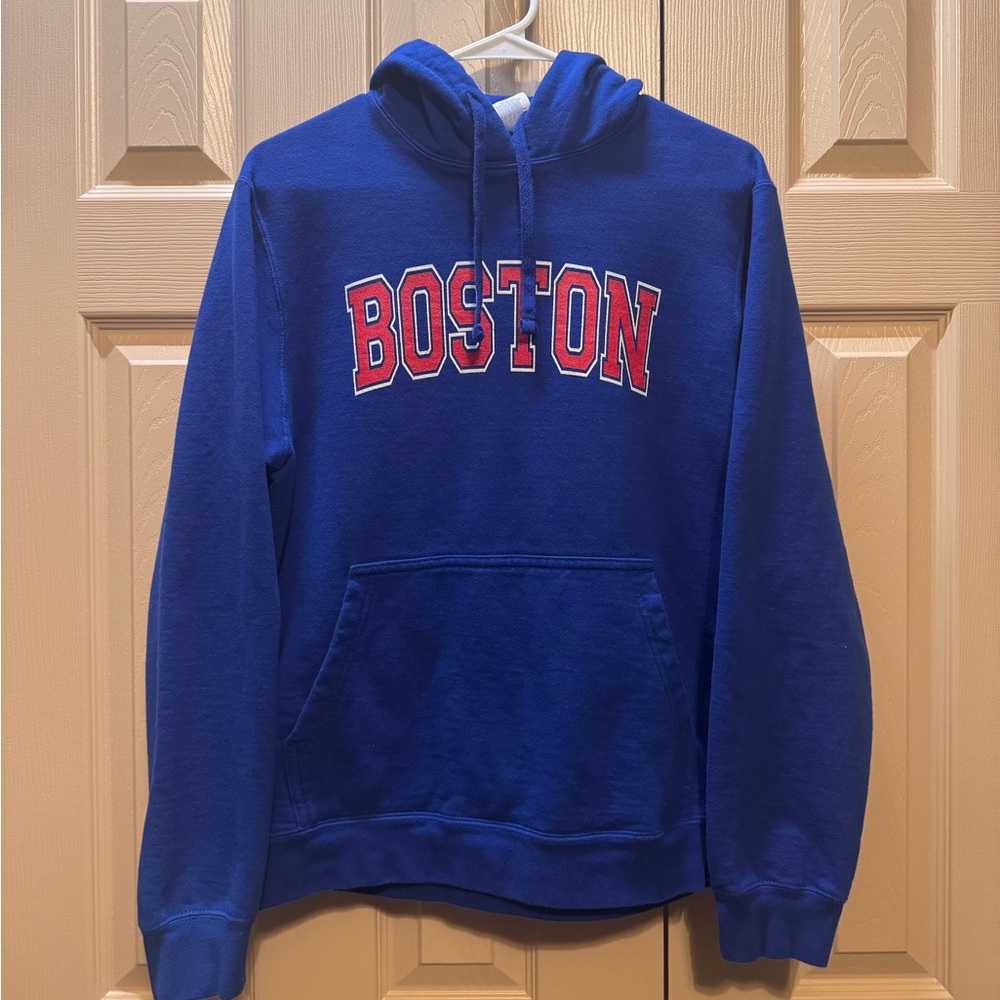 Boston Hoodie Pullover Medium Red Sox Blue with Red Tiffany Arch